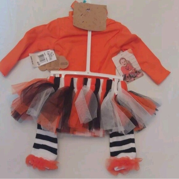 NWT Baby Essentials 4 Pc Fall Halloween Set: Skirt Tutu Bow Top Leg warmers 3 Mo - Picture 5 of 6